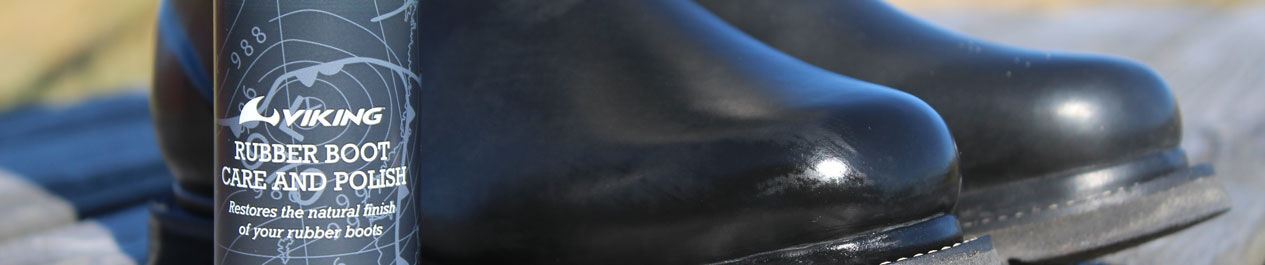 Gummistøvler før og etter pleie med Viking Rubber Boot Care